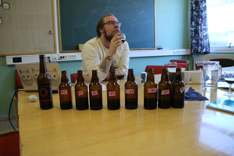 The sensory analysis is important. Here student Martin Borud is tasting eight different Brown Ales brewed at different mashing temperatures and with different yeasts. Photo: Department of Biotechnology/NTNU